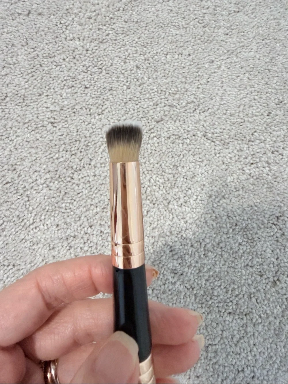 Charlotte Tilbury hollywood complexion brush